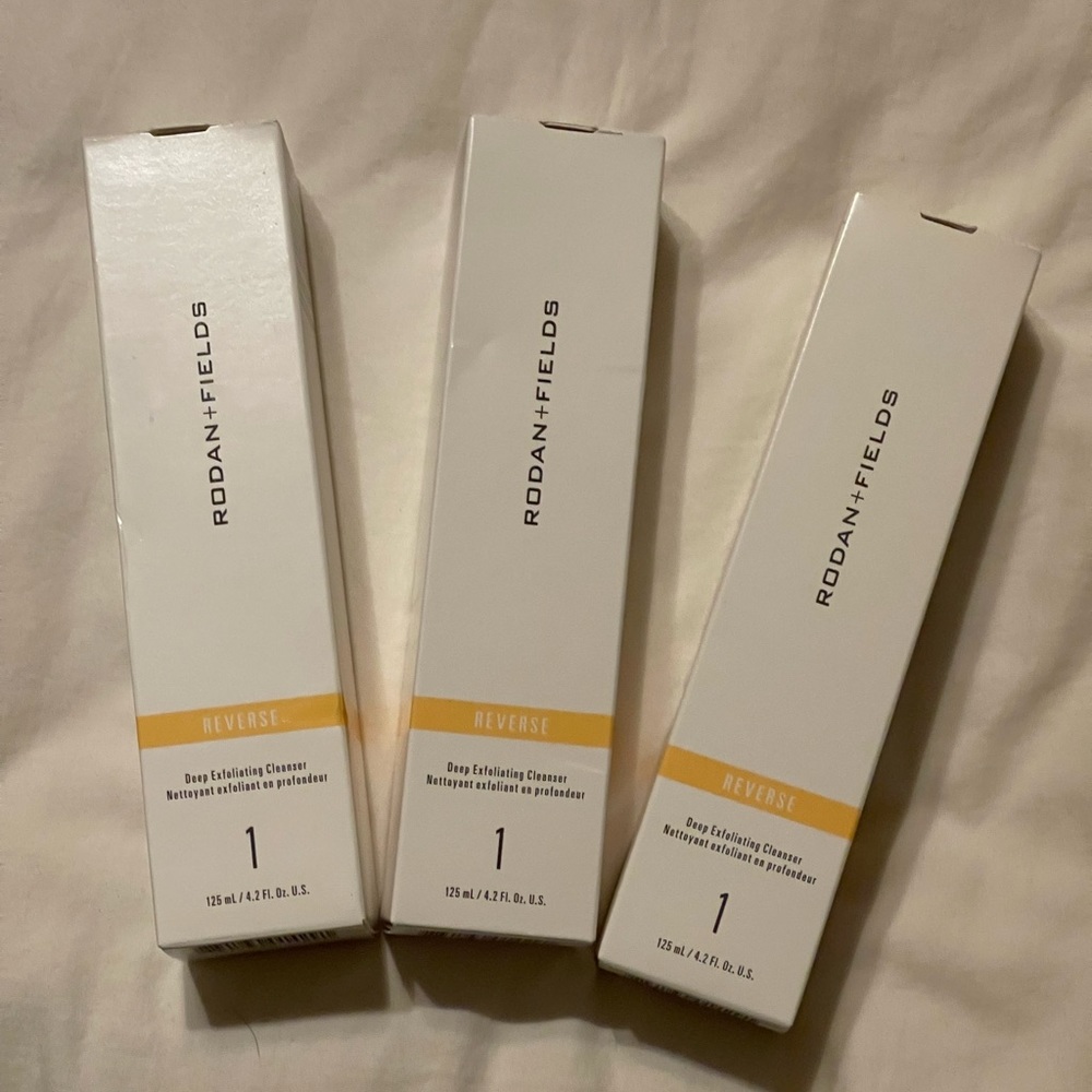 Rodan & Fields Deep Exfoliating Cleanser (REVERSE LINE)